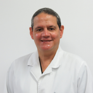 Dr. José G. Martínez